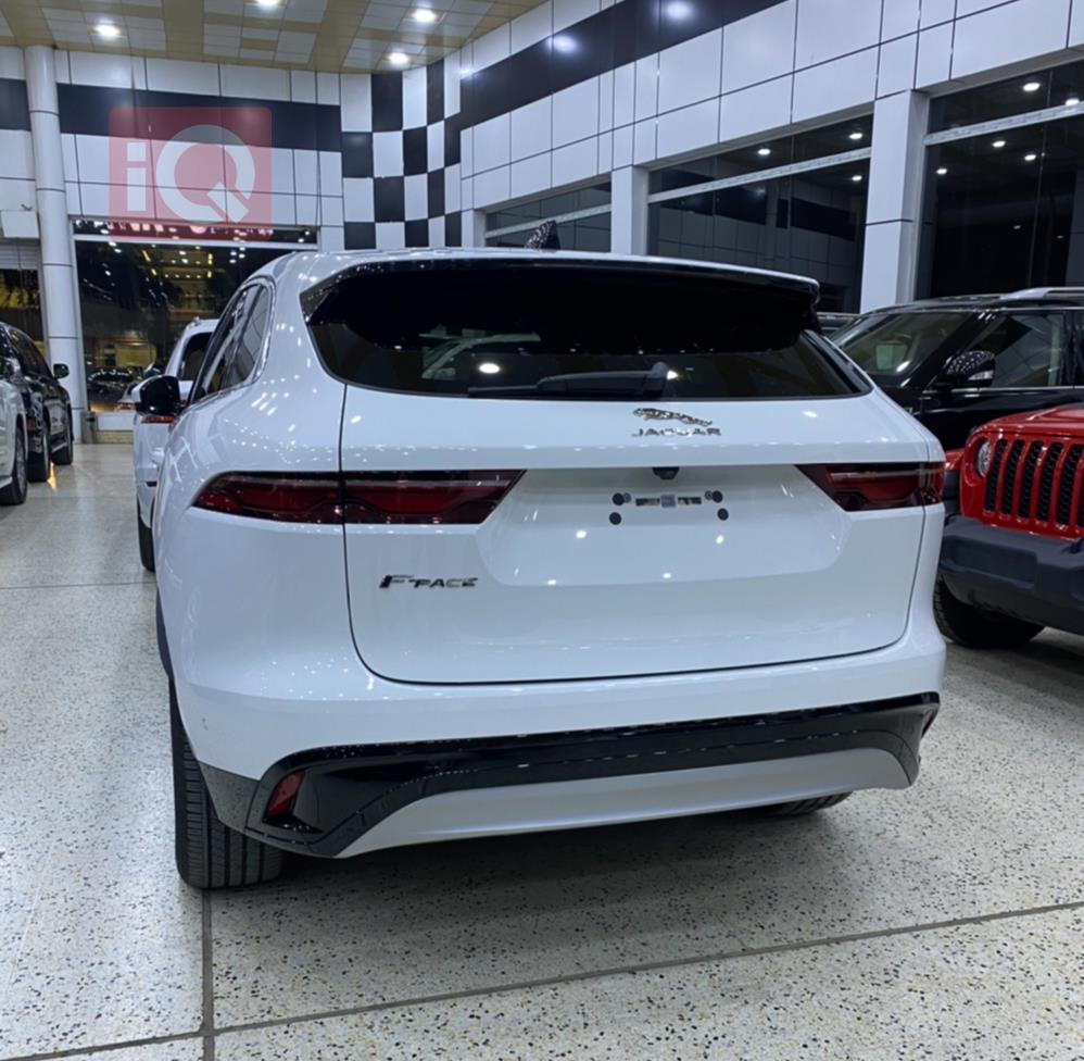 جاگوار F-Pace